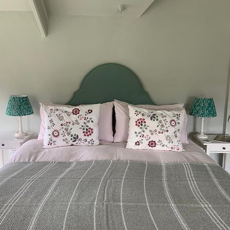 Trewardale Bed & Breakfast Bodmin Bagian luar foto